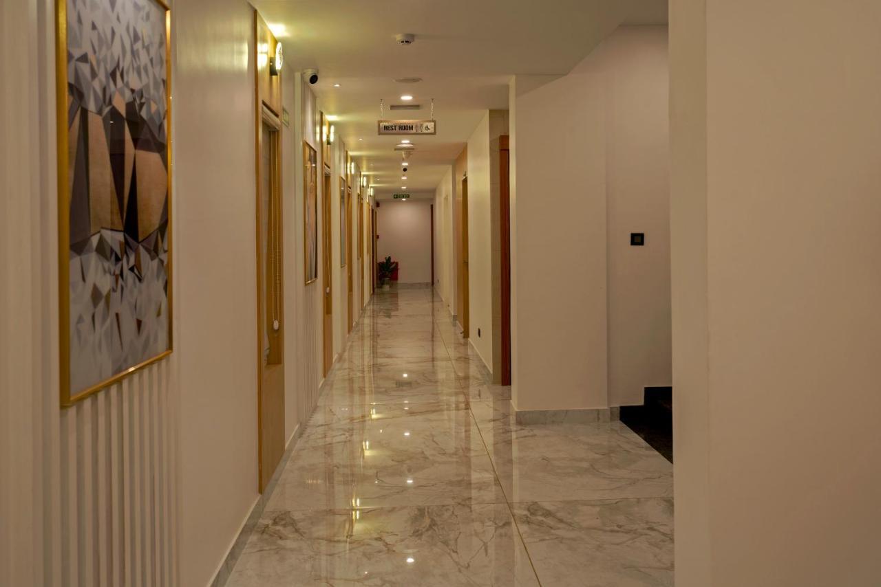 The Port By Jdaniels Hotel Thiruvananthapuram Buitenkant foto