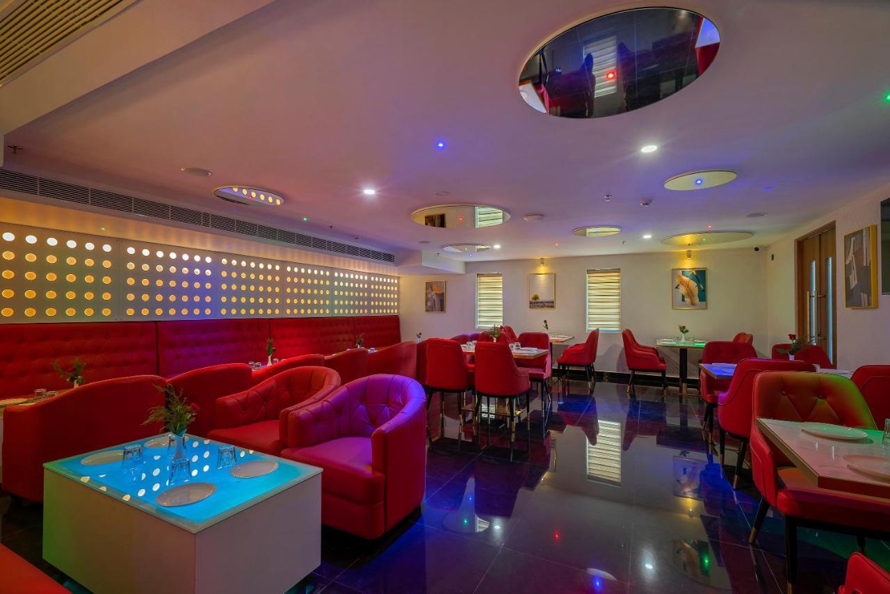 The Port By Jdaniels Hotel Thiruvananthapuram Buitenkant foto