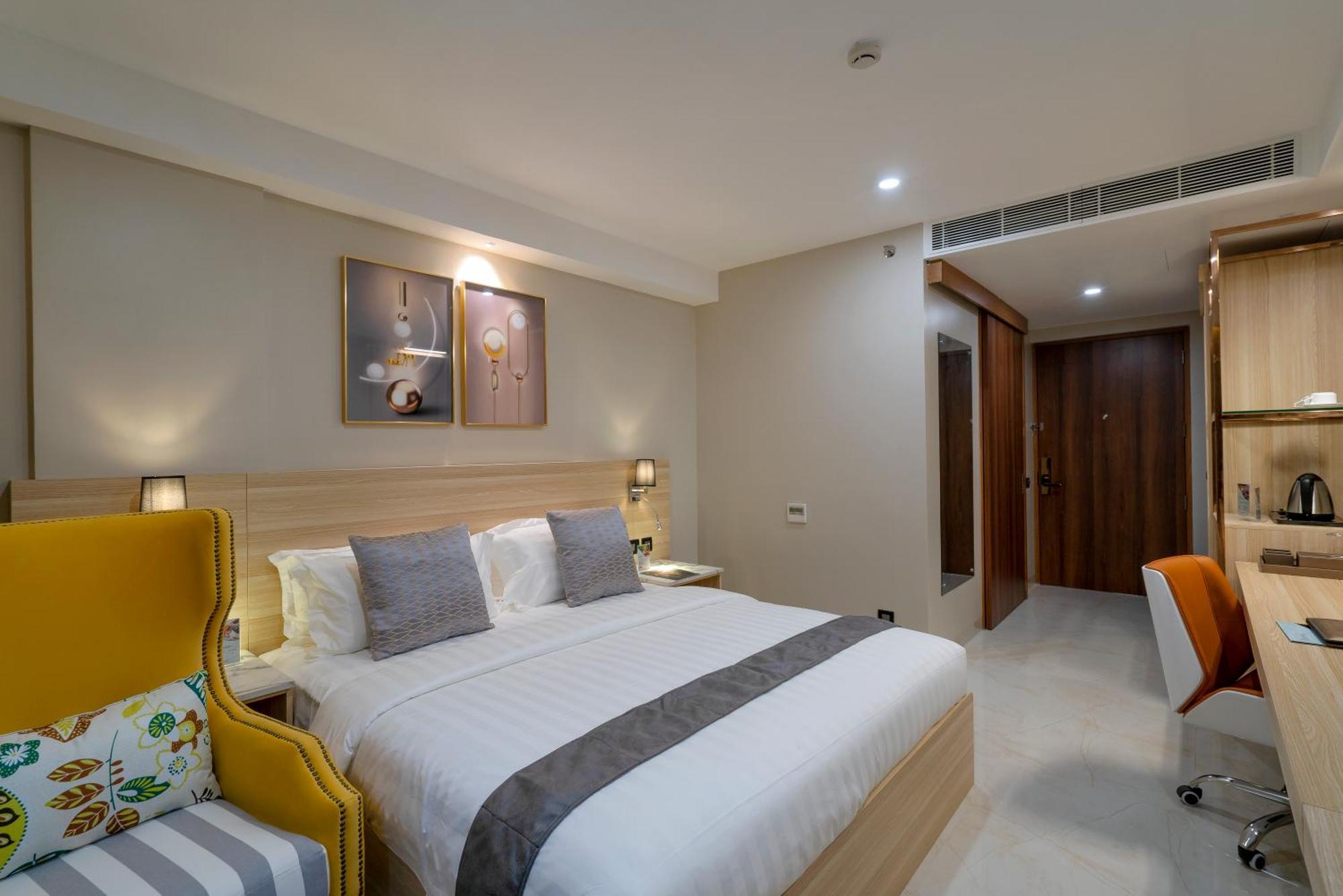 The Port By Jdaniels Hotel Thiruvananthapuram Buitenkant foto